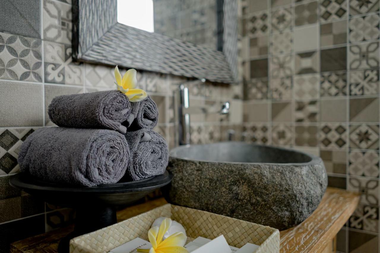Santosha Place Ubud Esterno foto